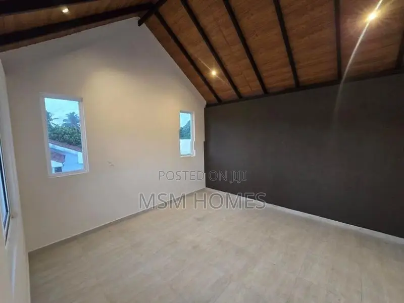 Negombo Brand New Box Modern House For Sale in Akkarapanaha