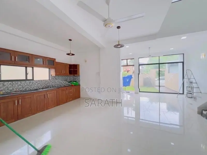 4 Bed With Modern House Sale Malabe