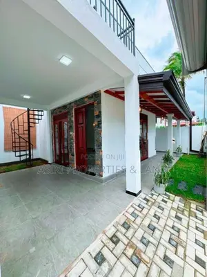 Brand New 3 Bedrooms House for sale in Homagama Kiriwaththuduwa