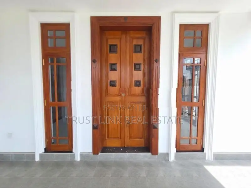 3 Story House For Sale In Jaela Ja-Ela