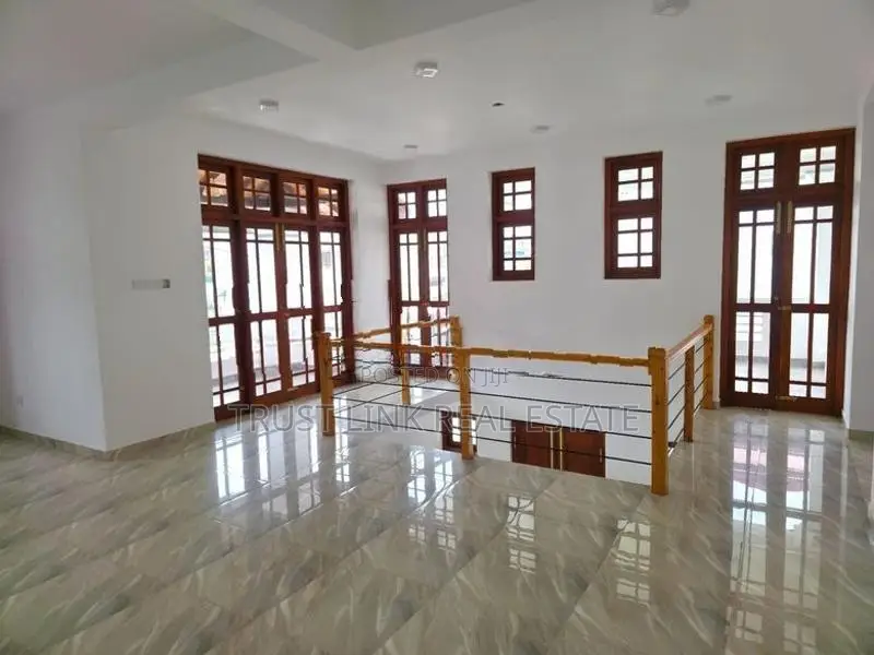 3 Story House For Sale In Jaela Ja-Ela