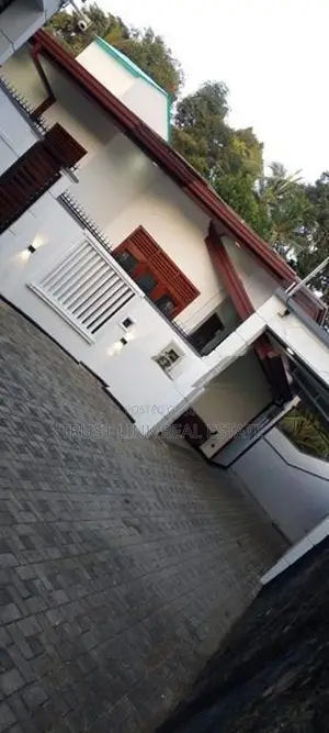 Single Story House For Sale In Ragama