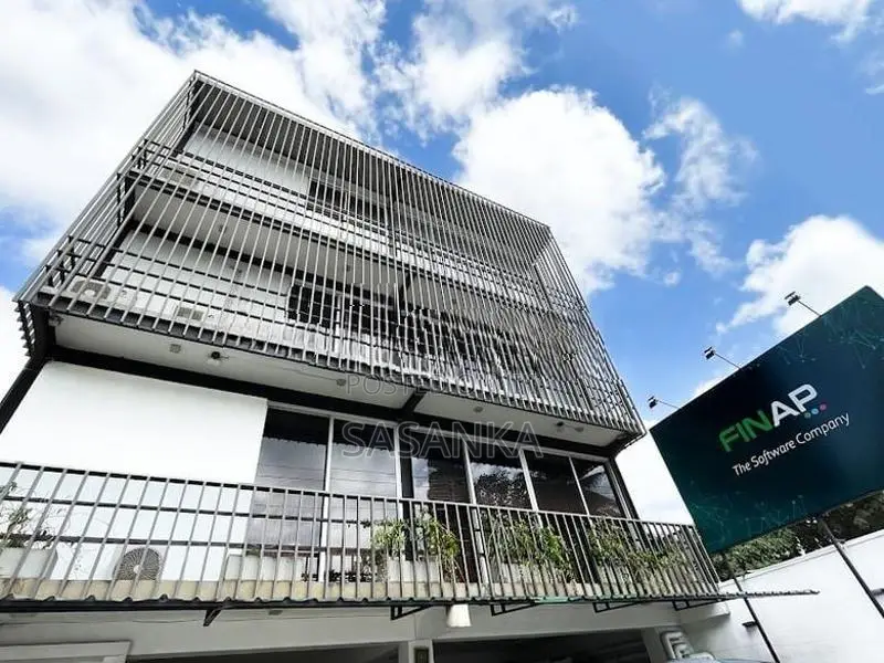 Rajagiriya Budgamuwa Road Facing Building For sale