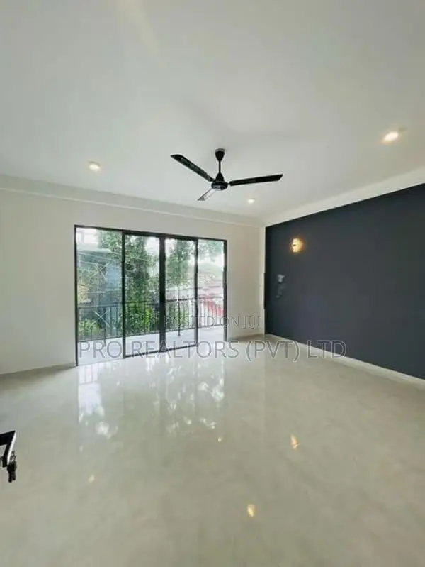 Newly Built Spacious House for Sale in Pannipitiya