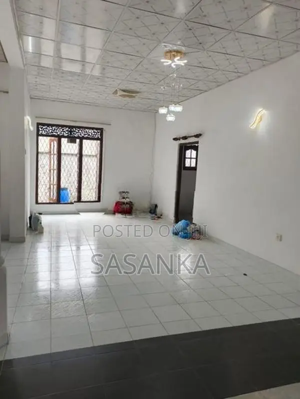 KOTTE Madiwela Road Single Story House for Sale