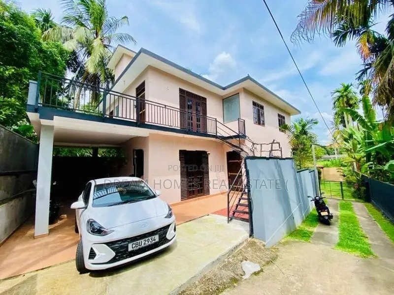 9.5 Perch House For Sale In Malabe