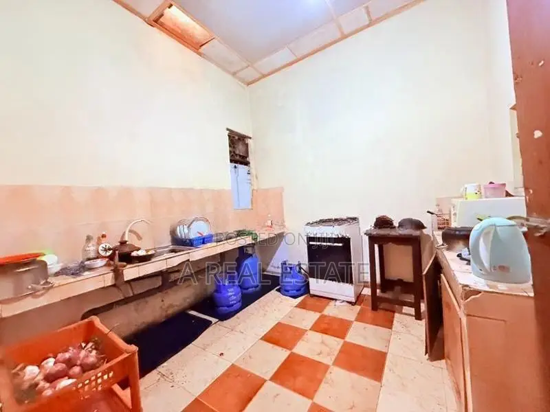 3 Bedroom Single Storey House For Rent In Dehiwala