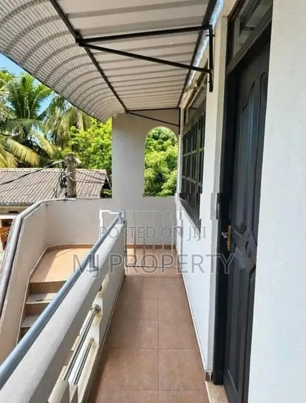 ( SR-1286) Valuable Upper Floor House Rent In Malaba Malabe
