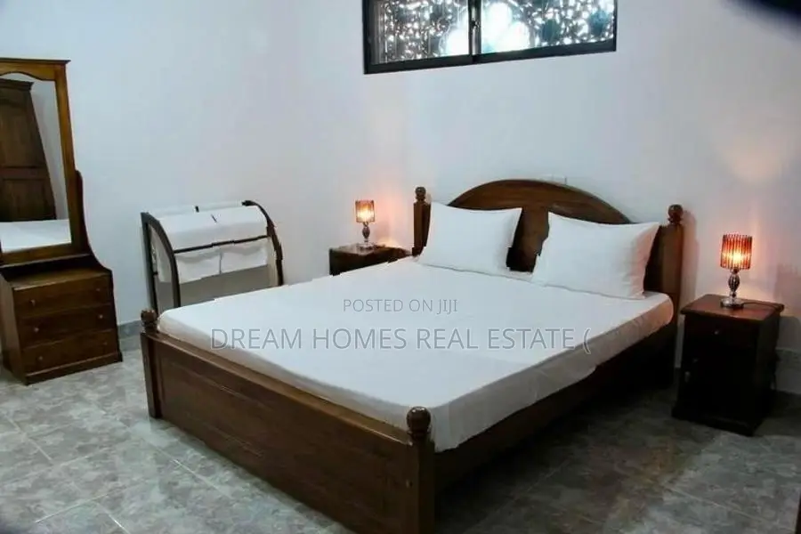 Luxury Fully Furnished Villa For Rent In Daluwakotuwa, Negombo