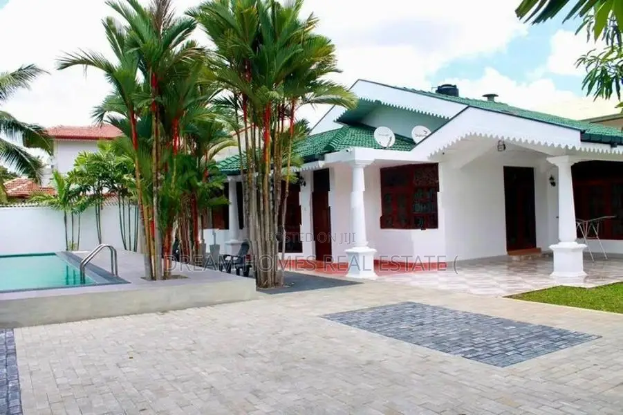 Luxury Fully Furnished Villa For Rent In Daluwakotuwa, Negombo