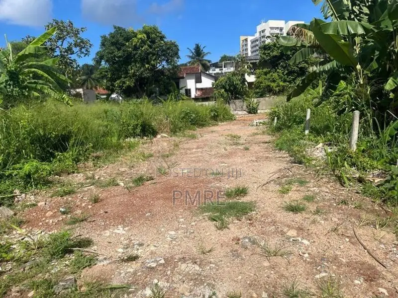 33 Perches Commercial Land for Sale in Kiribathgoda