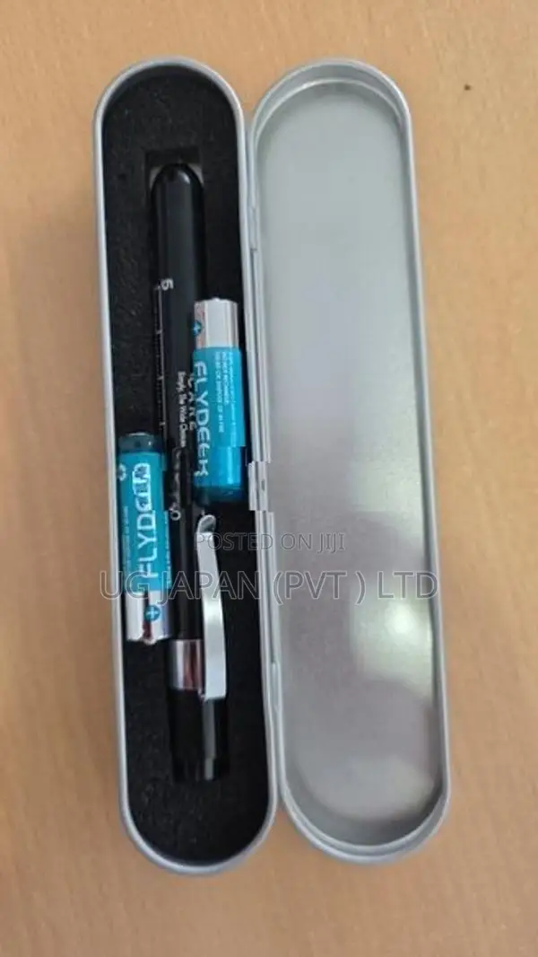 DOCTOR PEN / Medical Penlight DIAGNOSTIC LIGHT