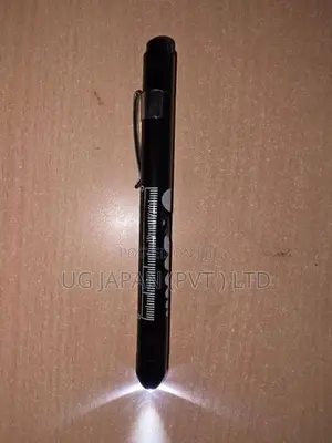 DOCTOR PEN / Medical Penlight DIAGNOSTIC LIGHT