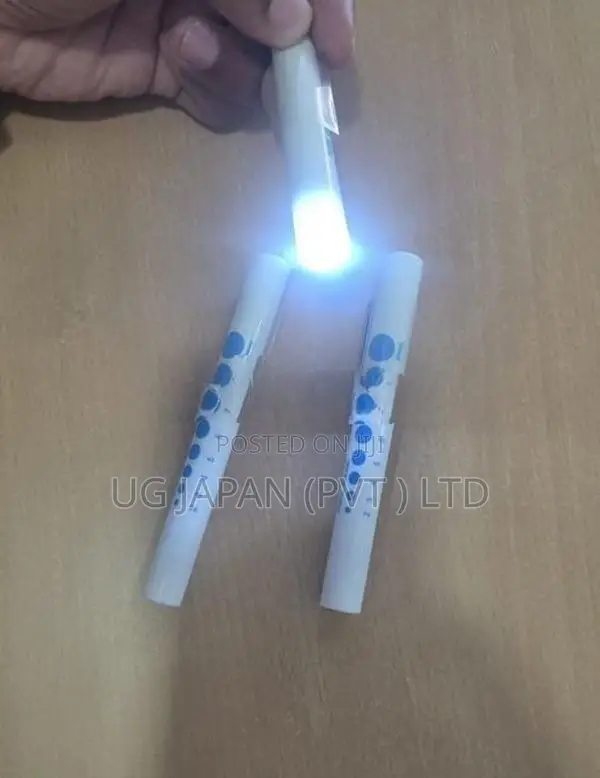 DOCTOR PEN / Medical Penlight DIAGNOSTIC LIGHT