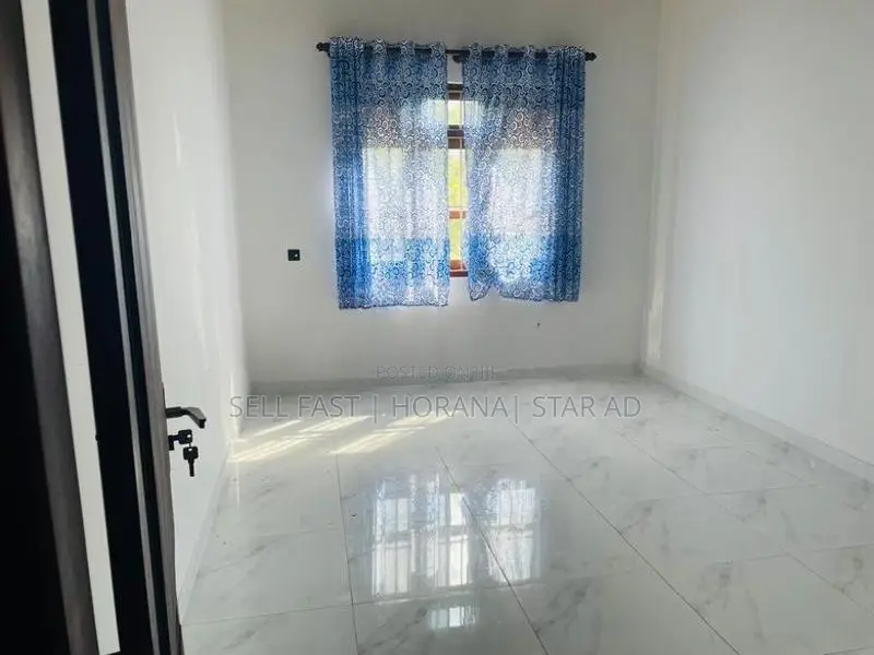 New 4 Bedroom Two-Story House For Rent In Horana (3km To Town)