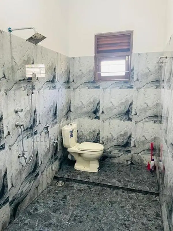 New 4 Bedroom Two-Story House For Rent In Horana (3km To Town)