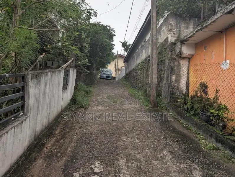 Prime Land with Single-Storey House for Sale Wattala