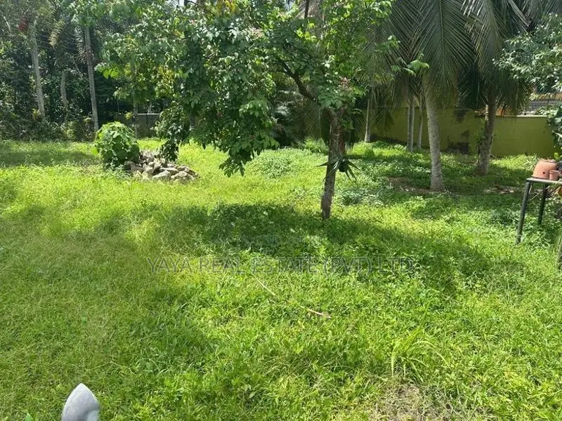 Commercial Land For Sale In Talawatugoda
