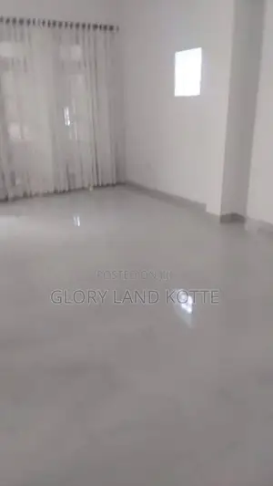 Down Stairs House For Rent In Ethul Kotte
