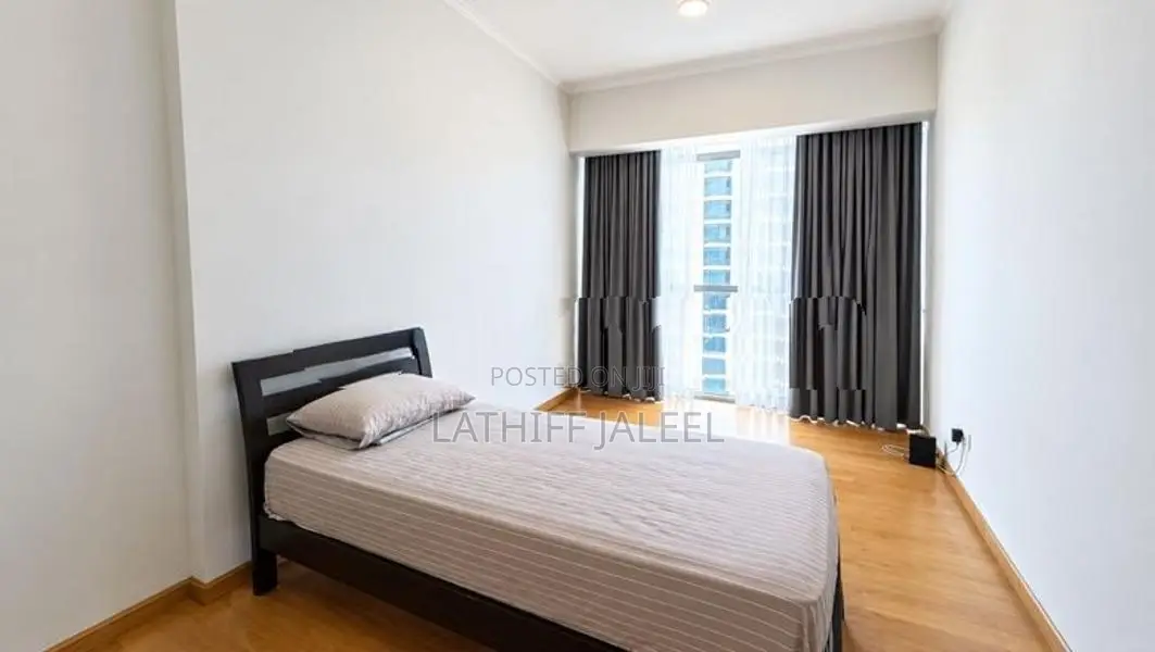 Exclusively Luxurious Emperor Residence In Colombo 3