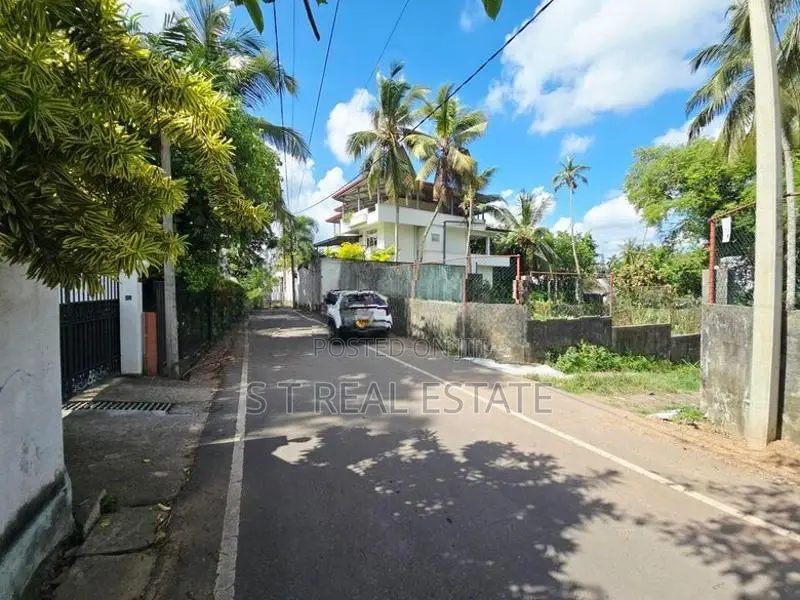 13.10P Bare Land For Sale In Koswatta, Battaramulla