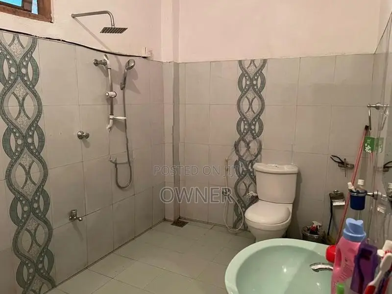 47 Perches Land With 2 Houses For Sale – Pilimathalawa In Pilimatalawa