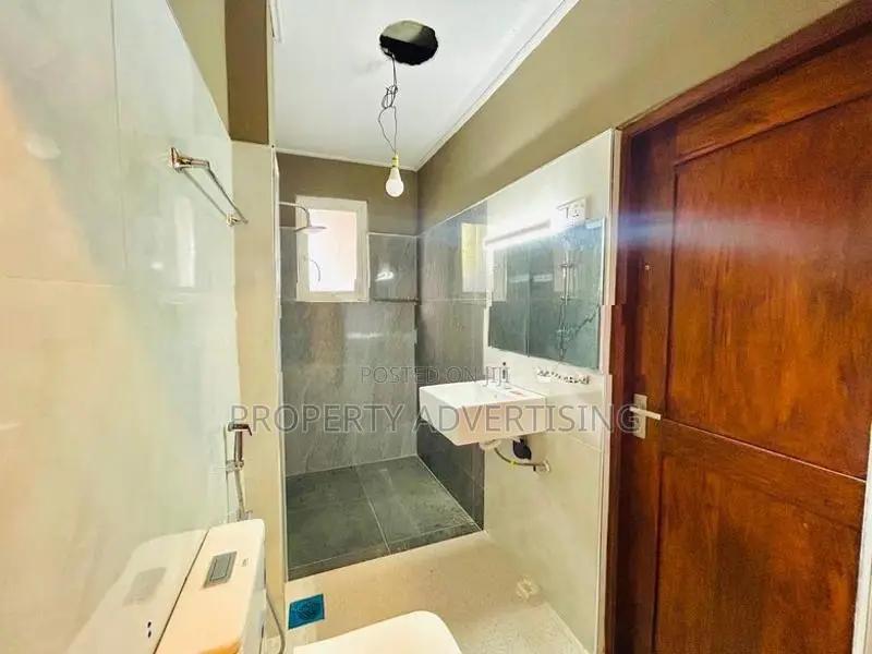 Ja-Ela, Ekala Brand New Luxury 2-Storey House for Sale