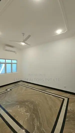 2-Storey Standalone Commercial Building for Rent at Colombo 03 (EM075M