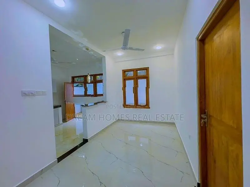 Luxury Modern 2 Story House For Sale -Kottawa