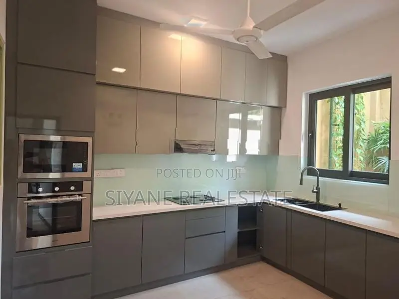 Luxury New House For Sale In Battaramulla