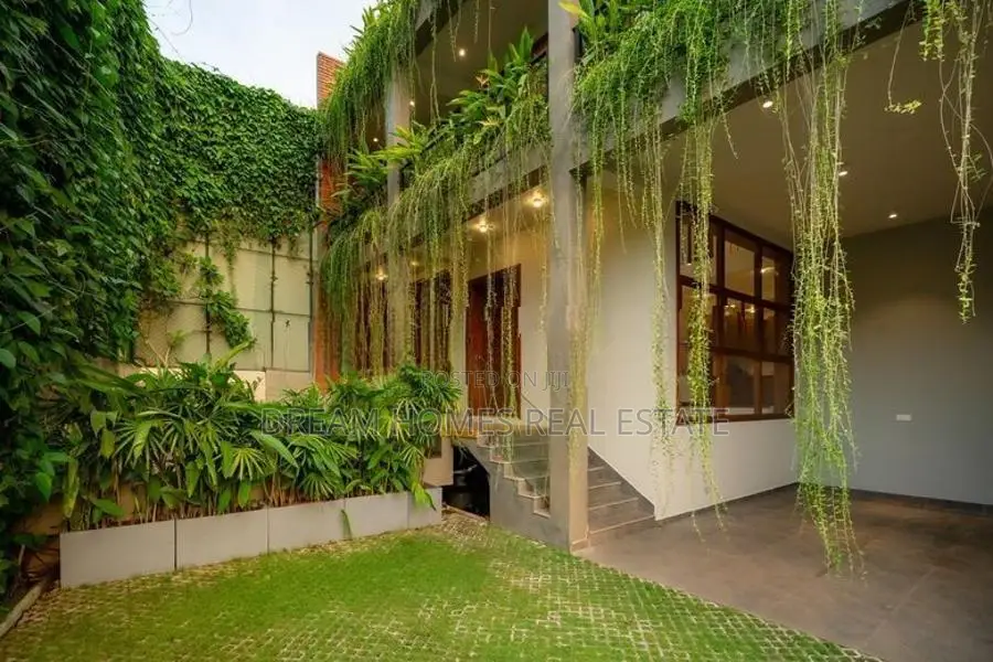 Super Luxury House for Sale – Battaramulla