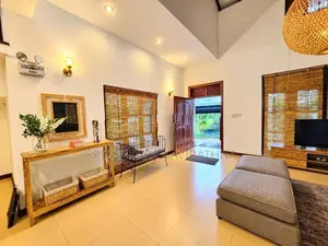Fully Furnished / Luxury House For Sale in Piliyandala