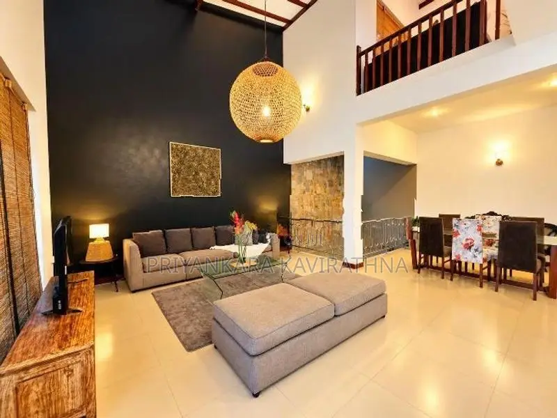 Fully Furnished / Luxury House For Sale in Piliyandala