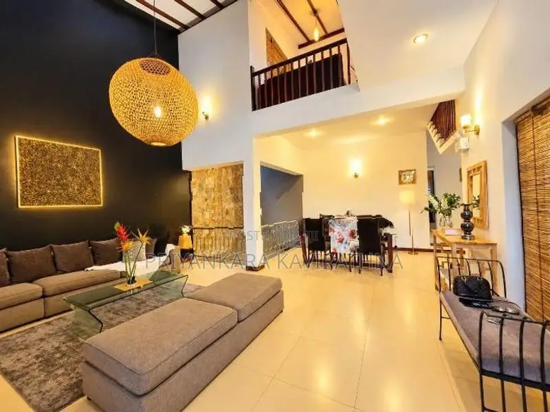 Fully Furnished / Luxury House For Sale in Piliyandala