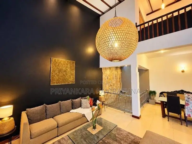 Fully Furnished / Luxury House For Sale in Piliyandala