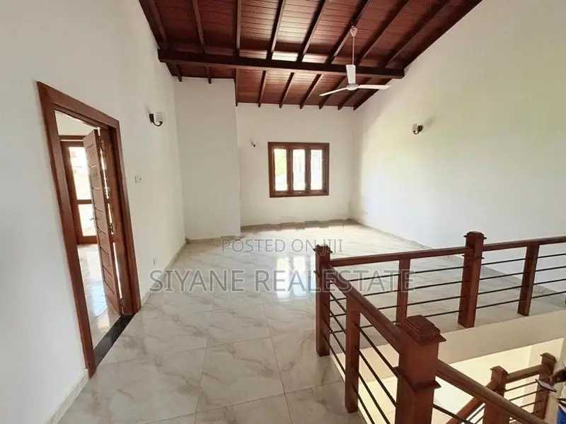 Brand New Luxury House For Sale In Thalawathugoda Talawatugoda
