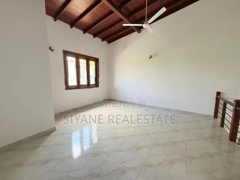 Brand New Luxury House For Sale In Thalawathugoda Talawatugoda