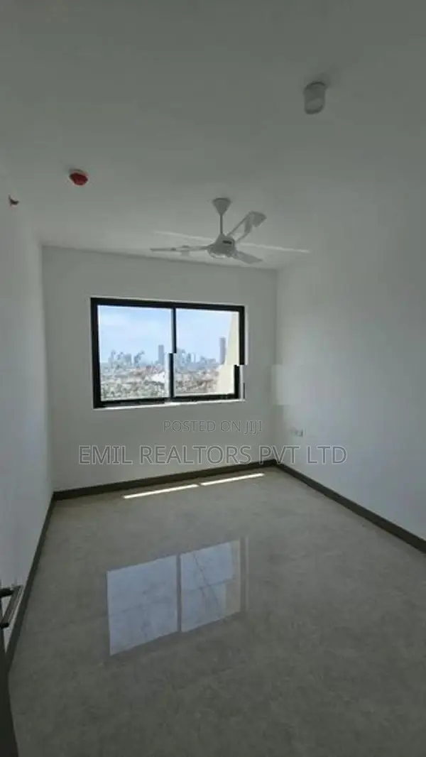 3 Bedroom Apartment for Sale at Marina Square, Colombo 15 (EM061MI)