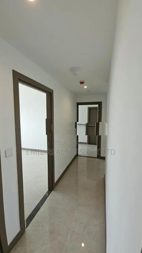 3 Bedroom Apartment for Sale at Marina Square, Colombo 15 (EM061MI)