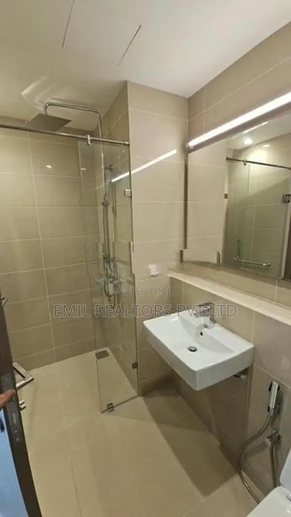 3 Bedroom Apartment for Sale at Marina Square, Colombo 15 (EM061MI)