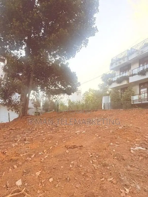 Land for Sale in Thalawathugoda (Meemanagoda Road)