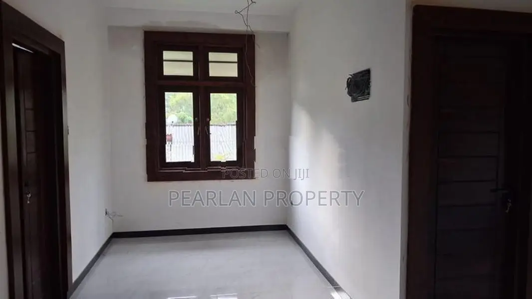 2-Storey House For Sale – Kuruduwaththa, Galle