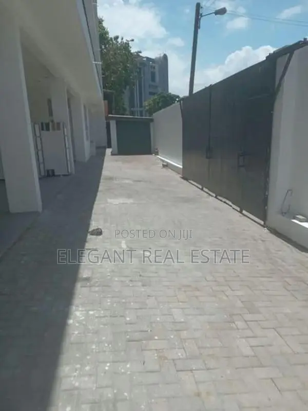 Commercial Property for Sale in Colombo 02 (A6399)