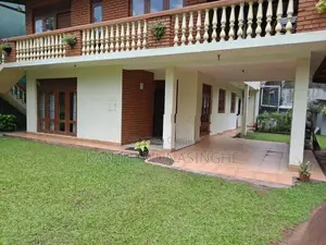 Downstai Bedroom Fully Furnished House For Rent – Battaramulla