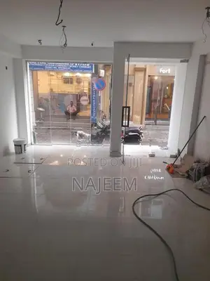Building Fo Rent Moratuwa Galle Road Facing