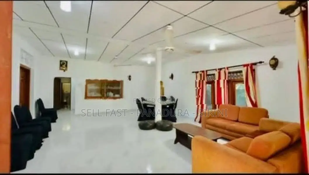 Villa for Sale Panadura with 68 P Land
