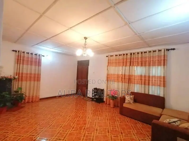 Land with House for Sale in Arangala ( P-320) Malabe