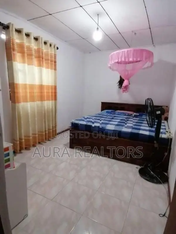 Land with House for Sale in Arangala ( P-320) Malabe