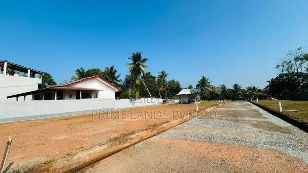 Land in Homagama