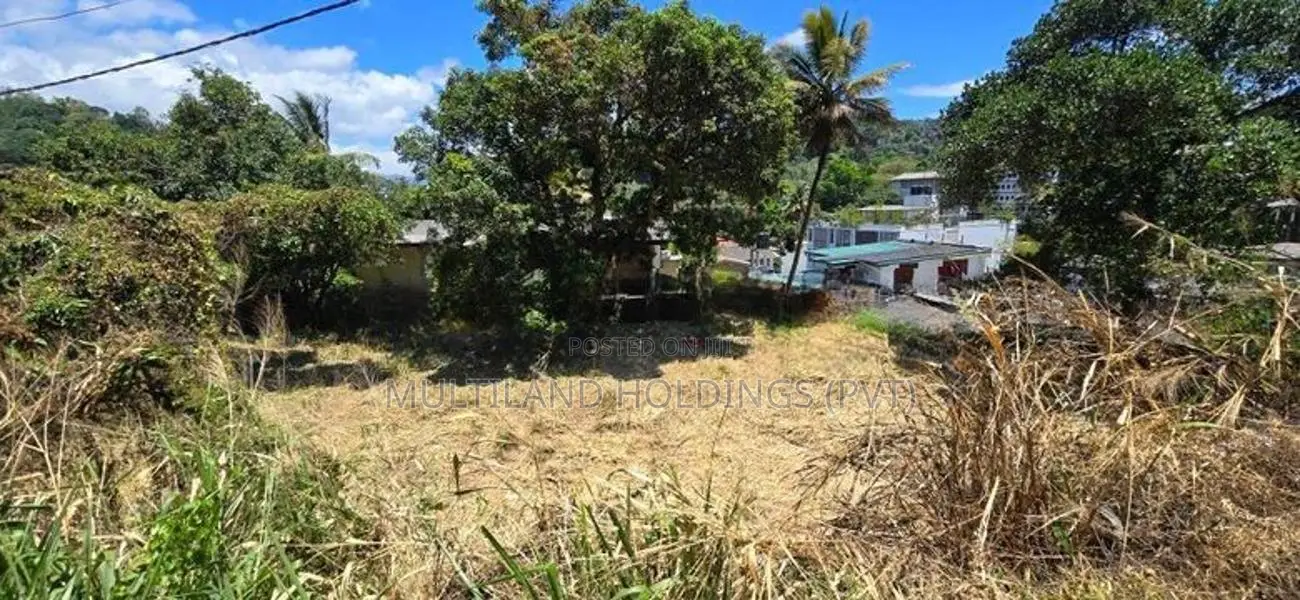 Kandy Lake Round 40 P Land for Sale